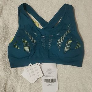 NWT Fabletics Sports Bra